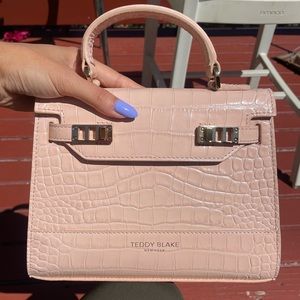 Teddy Blake Kim Croco 11”-Nude Pink